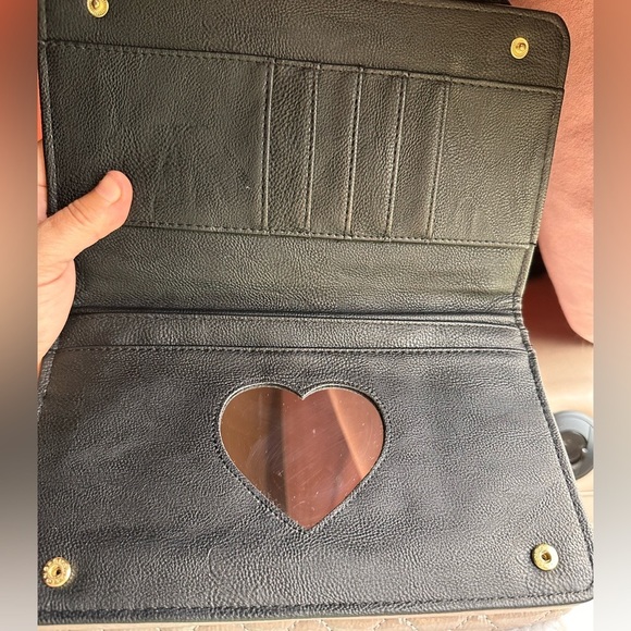 Betsey Johnson Quilted Bow Purse - Picture 8 of 10